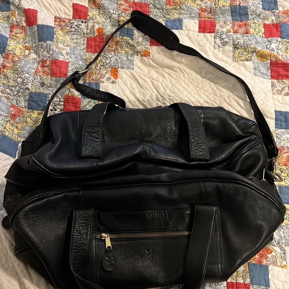 Vintage Frye black leather duffle bag - Picture 12 of 12